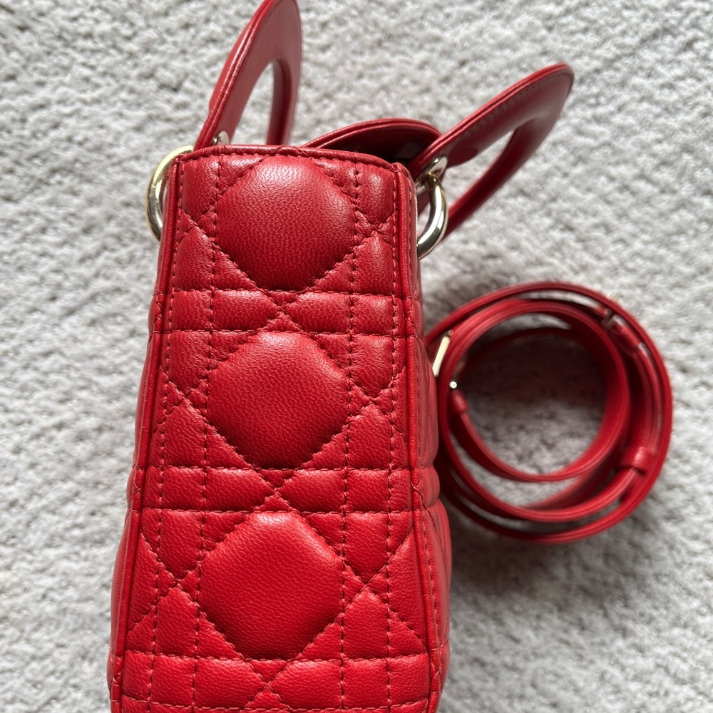 Mini Lady Dior Red Lambskin - Picture 4 of 8